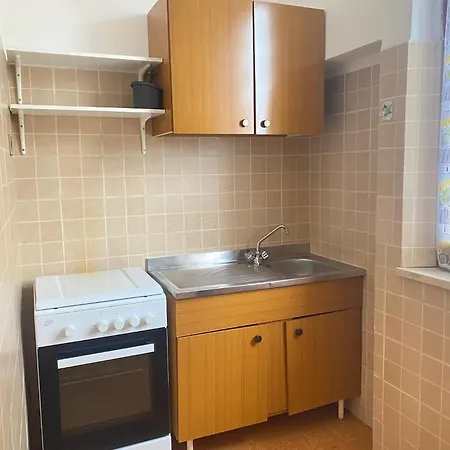 Apartamento Bilocale 4 Posti Terrazza Posto Auto